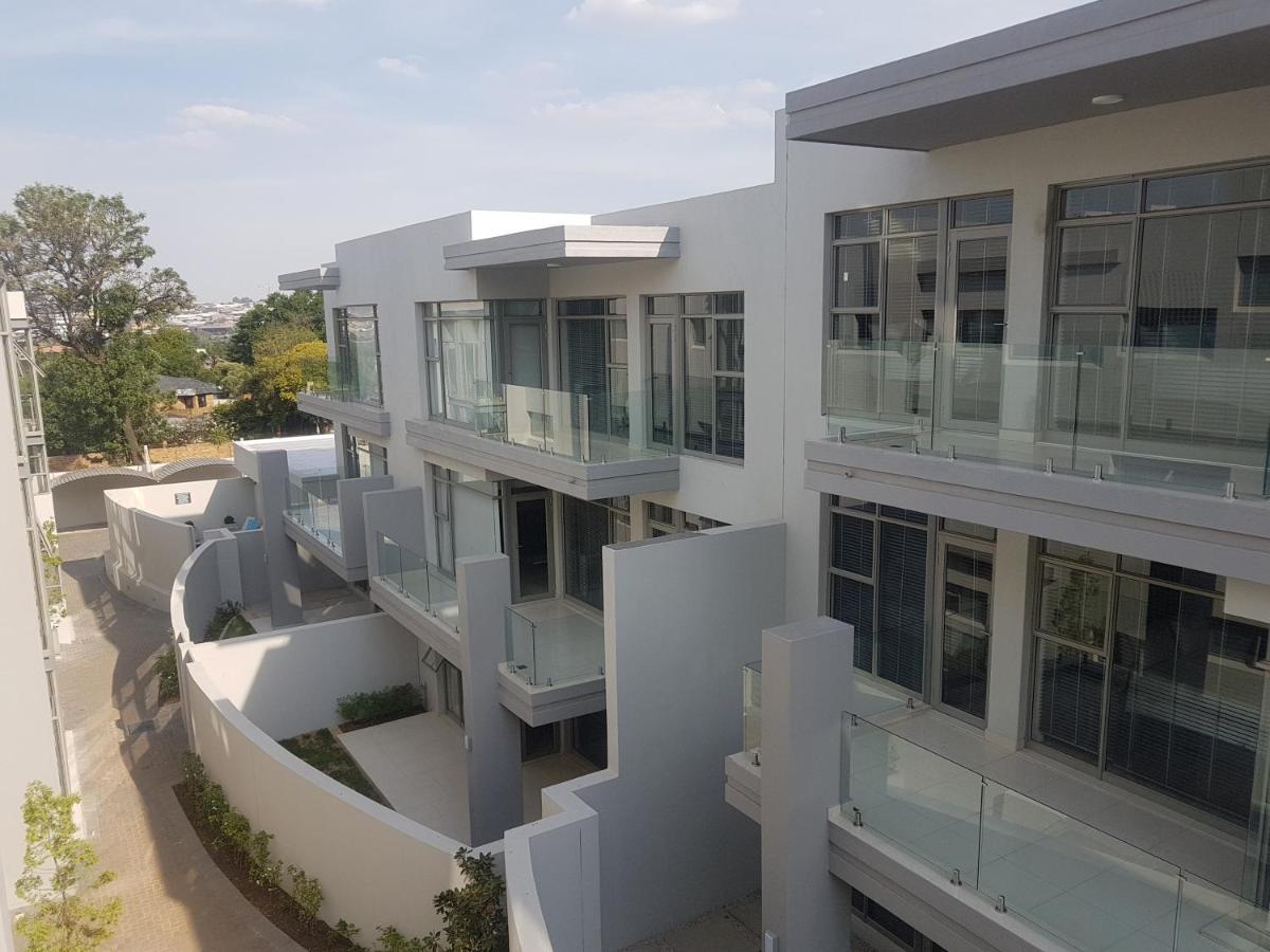 Daisy Place Johannesburg Exteriör bild
